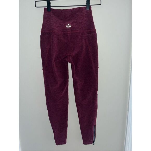 Beyond Yoga Spacedye Zip By Boulevard High Waisted 7/8 Leggings S Maroon - Picture 2 of 5